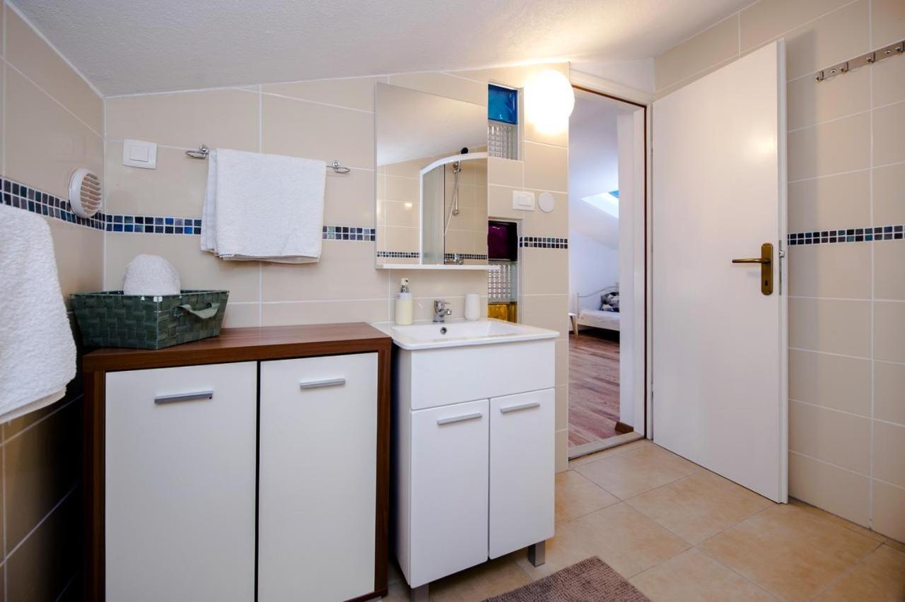 רובינייסקו סלו "Art House" Rovinj-Holiday, Holiday Home To Rent מראה חיצוני תמונה